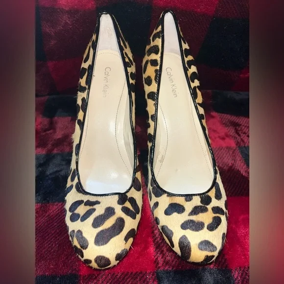 Calvin Klein ‘Kendall’ Faux Fir Leopard Heels, SZ 8M